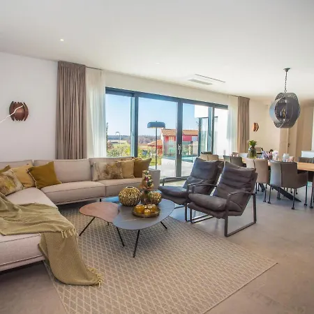 Вилла Unparalleled Luxury At Fuskulina *