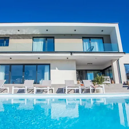 Unparalleled Luxury At Fuskulina Villa Porec